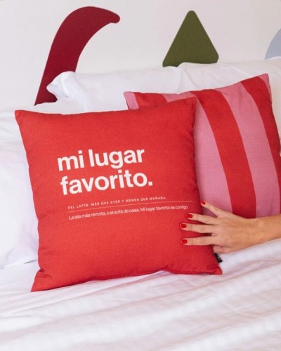 Funda Cojin Mi Lugar Favorito UO Funda Cojin Mi Lugar Favorito UO