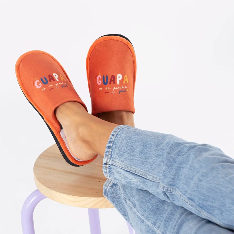 Zapatillas La Guapa de la Familia UO Zapatillas La Guapa de la Familia UO