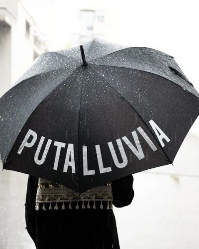 Paraguas Puta Lluvia Negro Fisura