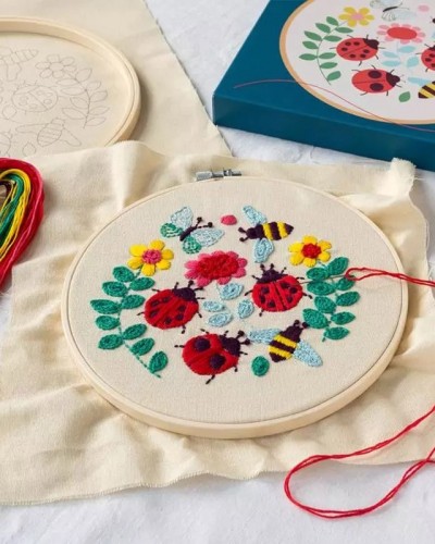 Kit Bordado Ladybird Rex London