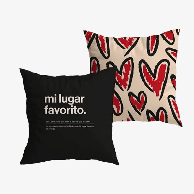 Funda Cojin Corazones Mi Lugar Favorito UO Funda Cojin Corazones Mi Lugar Favorito UO