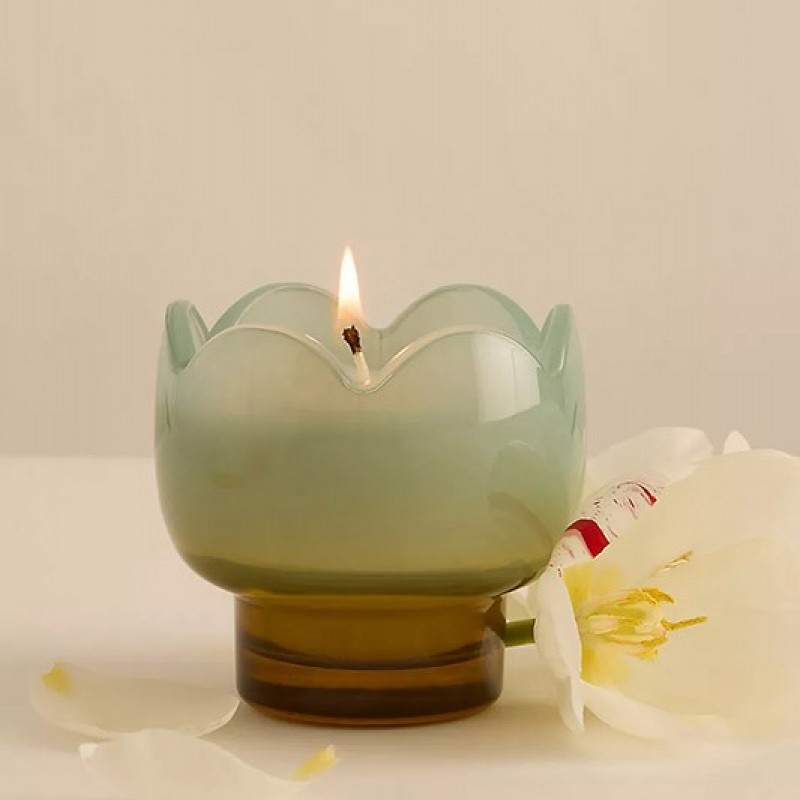 Vela Tulip Cristal Wisteria and Willow Paddywax